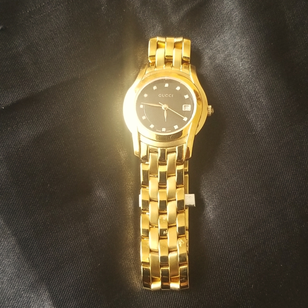 Gucci watch